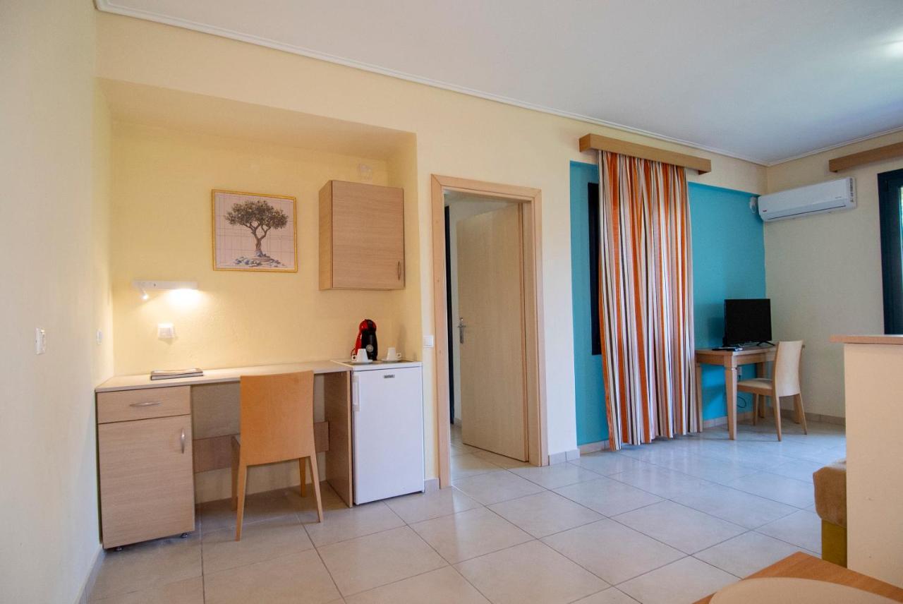 Aeolian Gaea Hotel Skala Kallonis Luaran gambar